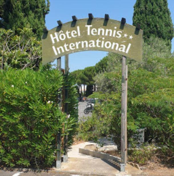 网球国际酒店 阿格德 外观 照片